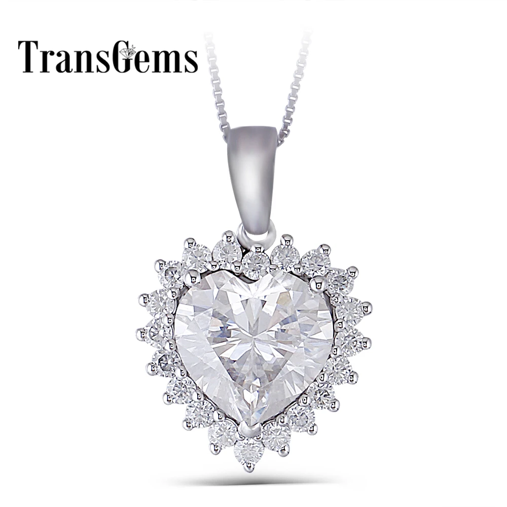 Transgems 14 к белого золота центр 5ct 11 мм F-G Цвет Прозрачное Сердце Cut Moissanite подвеска ореол цепочки и ожерелья с акцентами для женщин