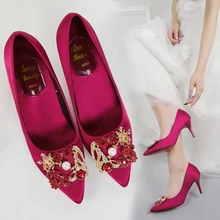 Classics Women Buckle High Heel Pumps Pointed Toe Kitten Heel Suede Dress Pearl Wedding Shoes Red Bottom High Heels Bridal Shoes 2019 fashion design women high heels ivory pearl wedding party shoes 3 inches heel bride shoes pointed toe ceremony event pumps