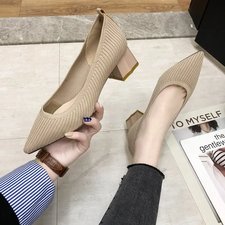 

Knitted square with shallow mouth fashion women's shoes Korean version of the pointed single shoes 2019 spring new thick with hi
