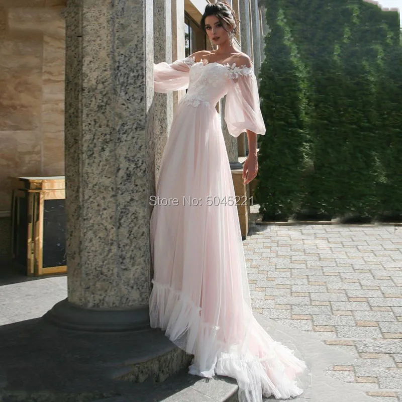 

Pink A-Line Lace Appliques Wedding Dresses 2019 Puff Sleeves Long Sleeves Off the Shoulder Sweetheart Tulle Wedding Gowns