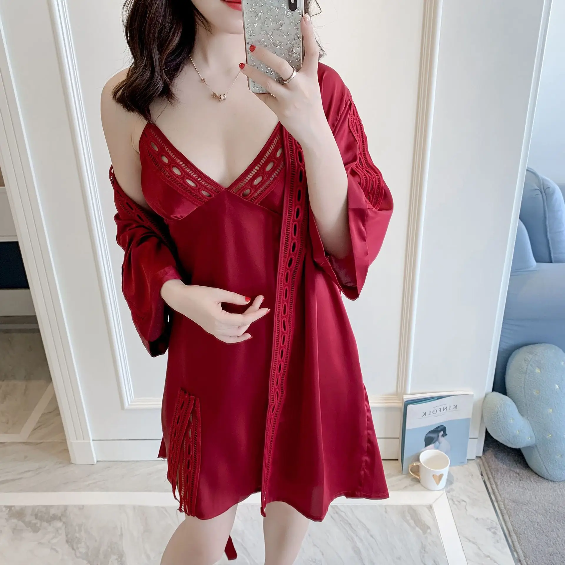 

Summer New Hollow Fashion Woman Sexy Ice Robe Set With Chest Pad Spaghetti Strap Cardigan Twinset Pijama