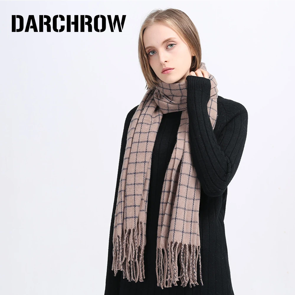 how to wear a tassel scarf