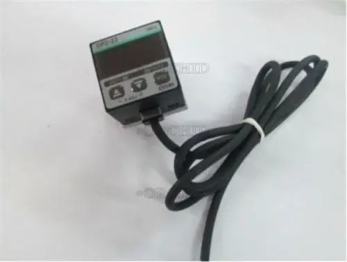 

2PCS 1Pcs Used Dp2-22 Digital Pressure Sensor SU+ Industrial Use Plc Automation V