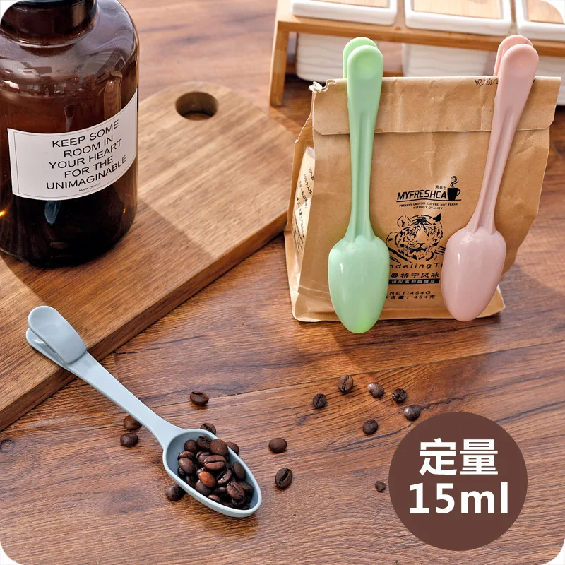 Multi function dual purpose sealing clip measuring spoon, plastic long