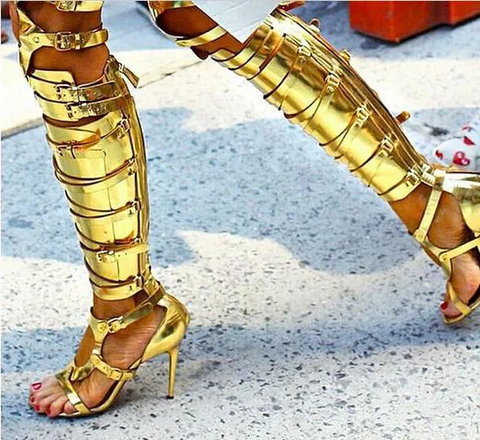 

Plus Size 11 Black Strappy Buckled Sandal Leather Gladiator Boots Women Cut-out Knee High Boots Patent Leather Strap Buckle Boot