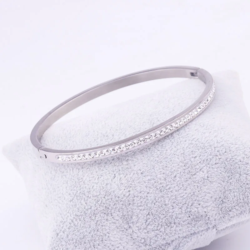 

Fashion wedding jewelry 2019 New Fashion Titanium steel bracelet female Crystal from Swarovski Bracelet 3 Colors For Women