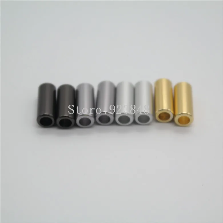 Headphones splitter metal midrange
