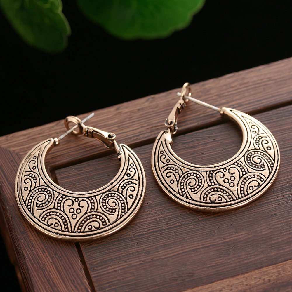Серьги лунница серебро золото. Серьги татарские национальные. Серьги индия джумки/серебро. Сережки с татарским орнаментом. Серьги в русском стиле золото.