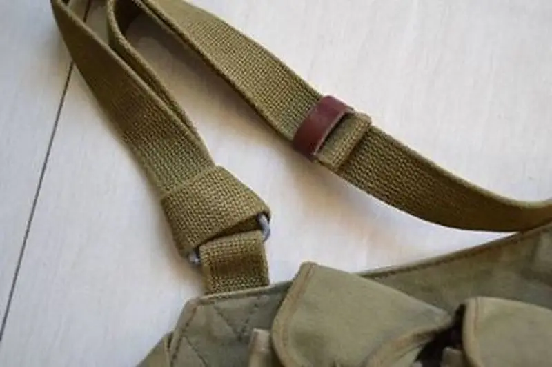 Избыточный оригинальный вьетнамский военный BANDOLIER китайского типа 56 АК