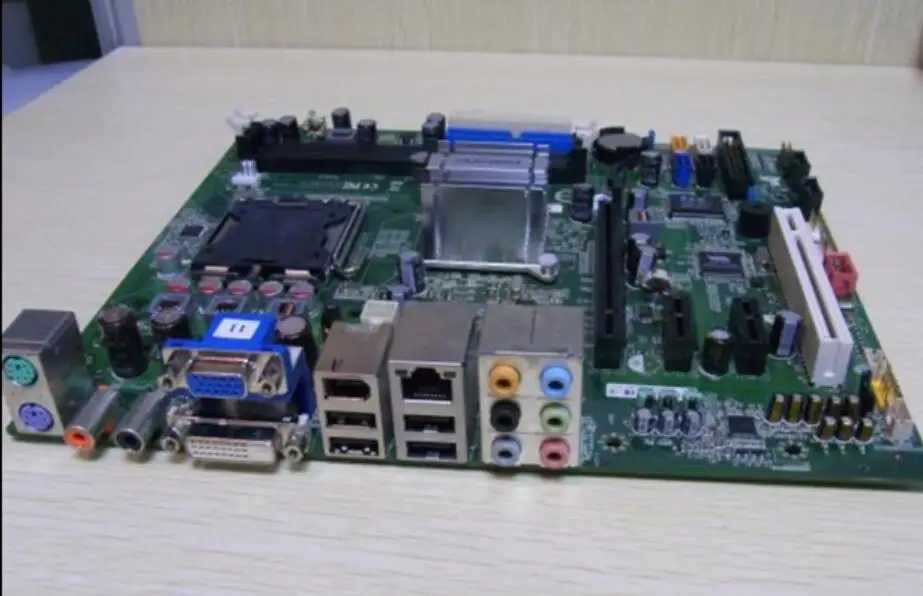 

original   desktop otherboard MCP73  support 775pins cpu  DDR2 memory