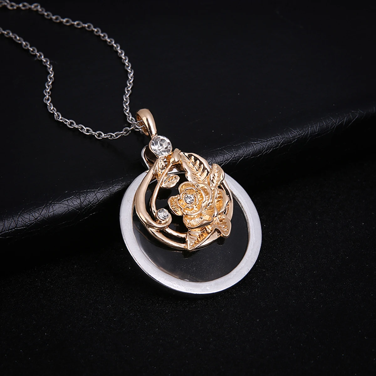 Retro Antique Statement Necklace Shellhard Crystal Cat Magnifying Glass Pendant Long Chain Necklace Fashion Jewelry For Women