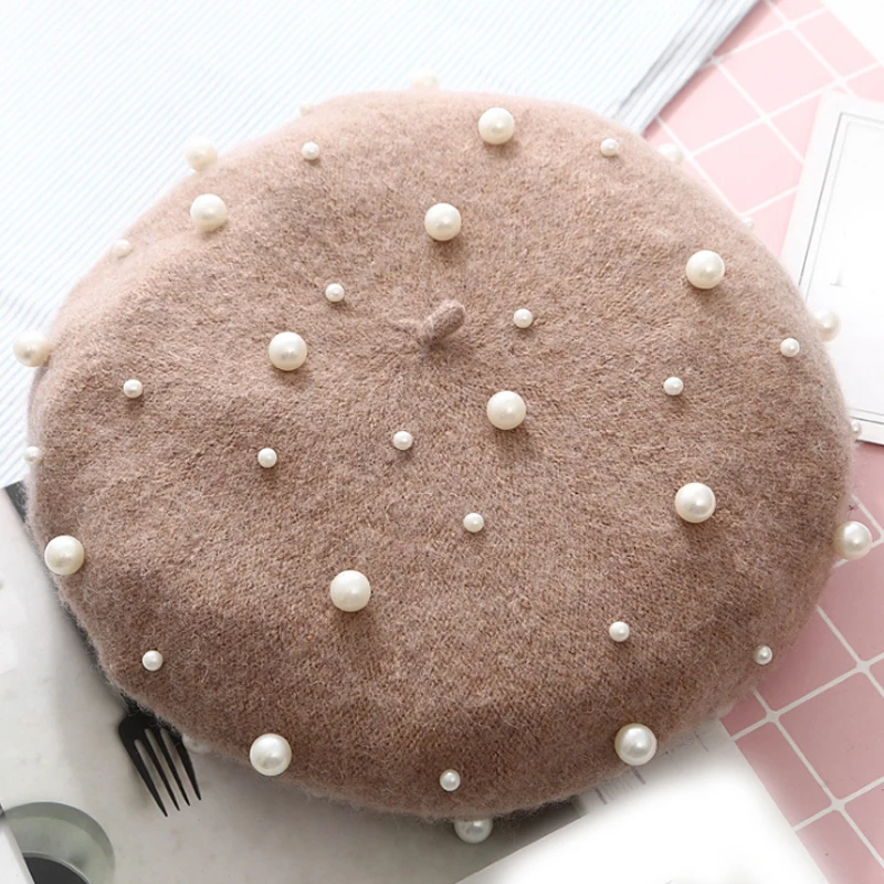 Hot Hats Caps Vintage Warm 2018 New 1PC Fashion Womens Wool Autumn Cashmere Female Luxury Pearl Winter Hot Hats Caps Vintage Warm 2018 New 1PC Fashion Womens Wool Autumn Cashmere Female Luxury Pearl Winter