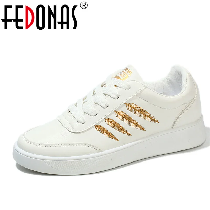 

FEDONAS Embroider Brand Spring Autumn Women Shoes Wear-resistant Bottom Sneakers Fashion Breathable Adult Casual Footwear Shoes