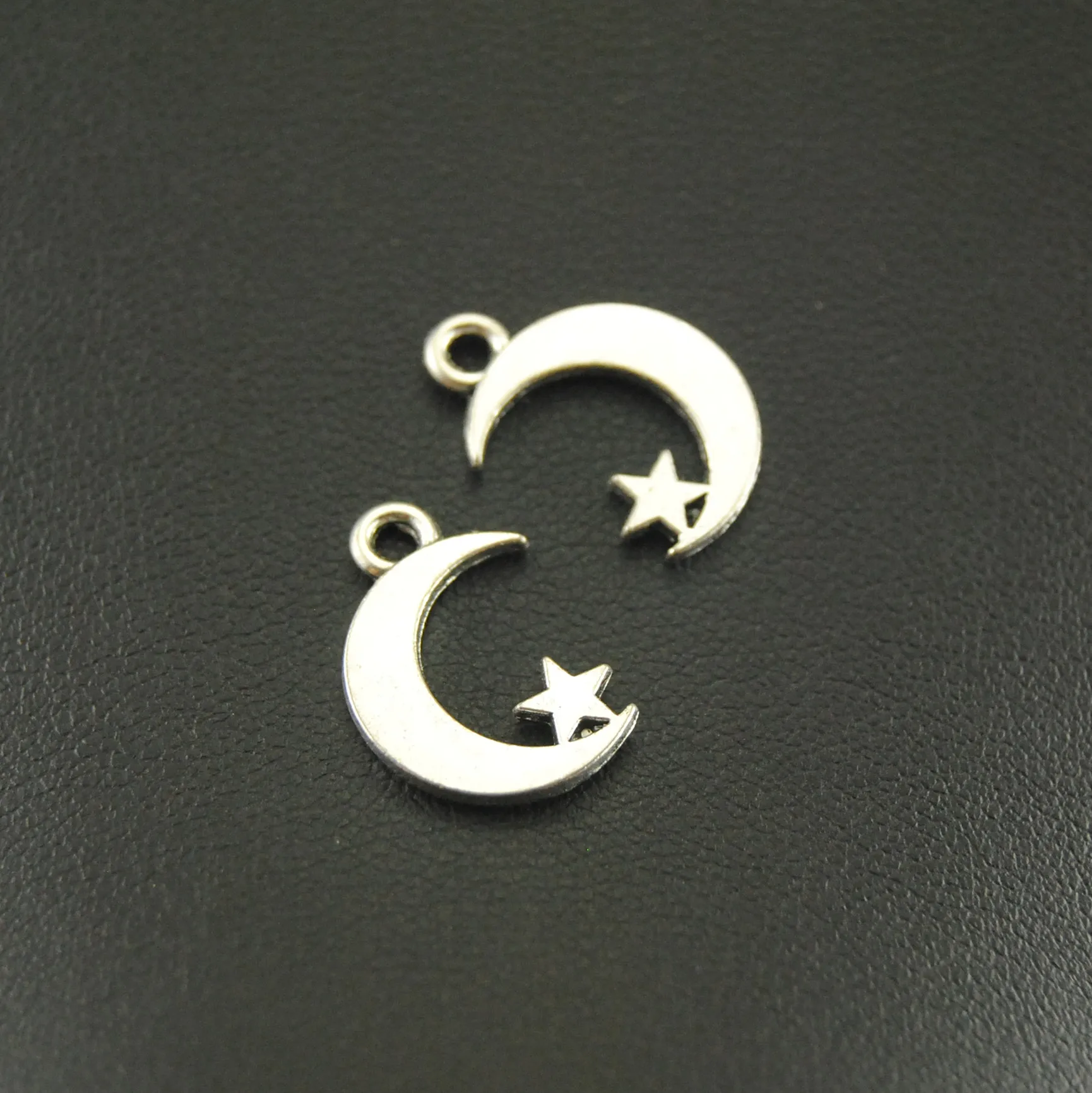 

10 Pcs Antique Silver Moon And Star Charm Accessories For Jewelry Making A891