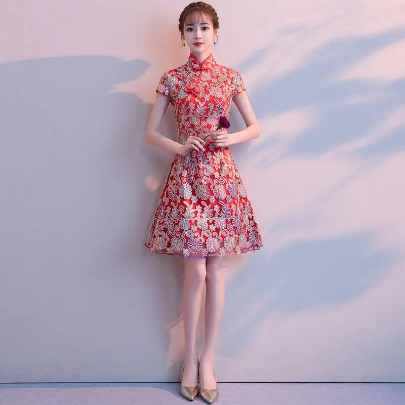 Вышивка Свадебная вечеринка Винтаж леди Qipao оверсайз 3XL Vestidso сексуальное китайское традиционное женское платье-Ципао Красное Атласное Платье S-9 - Цвет: Red Short 2