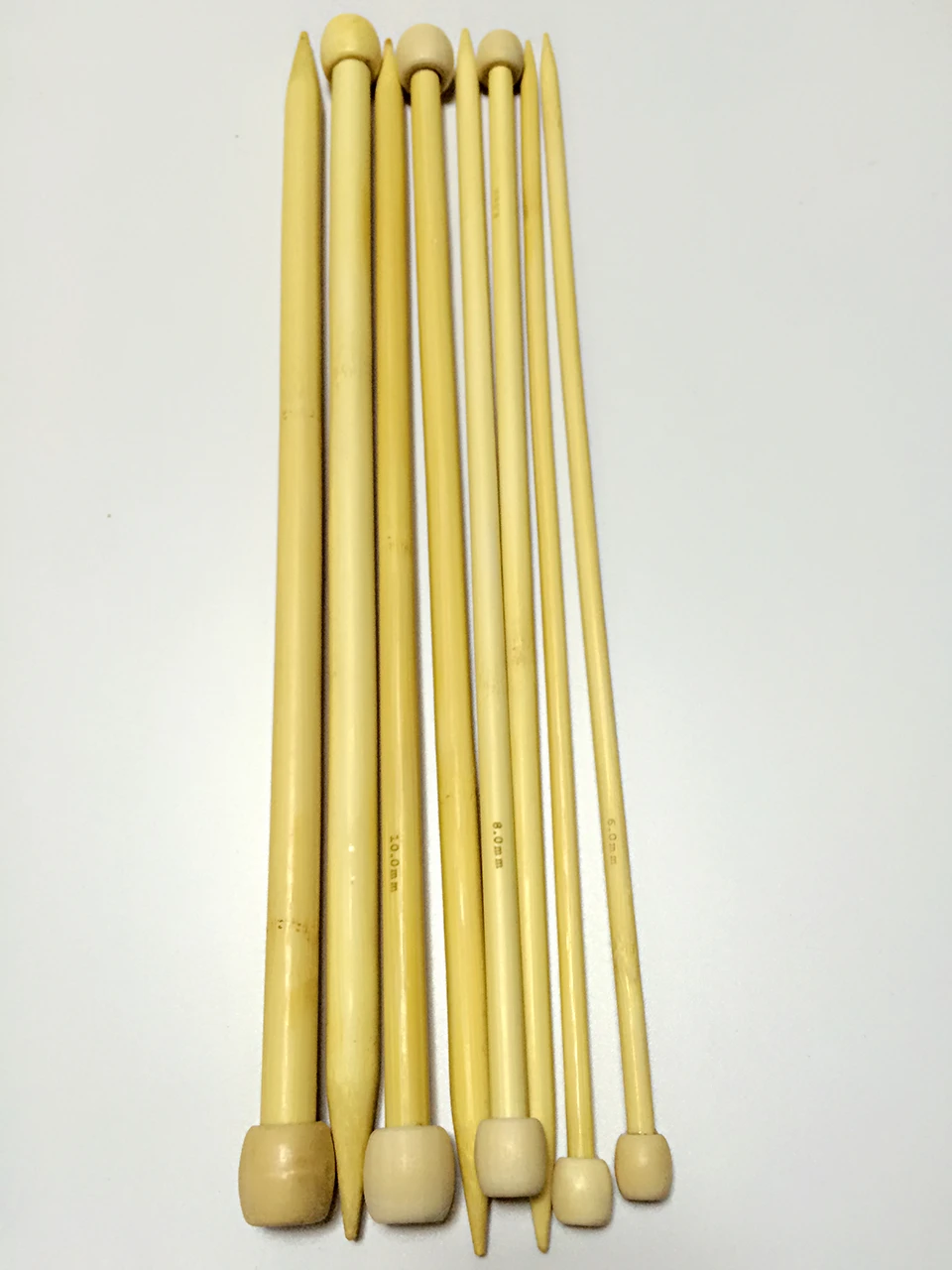 

16Pcs 8 Sizes Carbonized Bamboo Knitting Needles Set Single Smooth Crochet Needles Needle Arts Tools