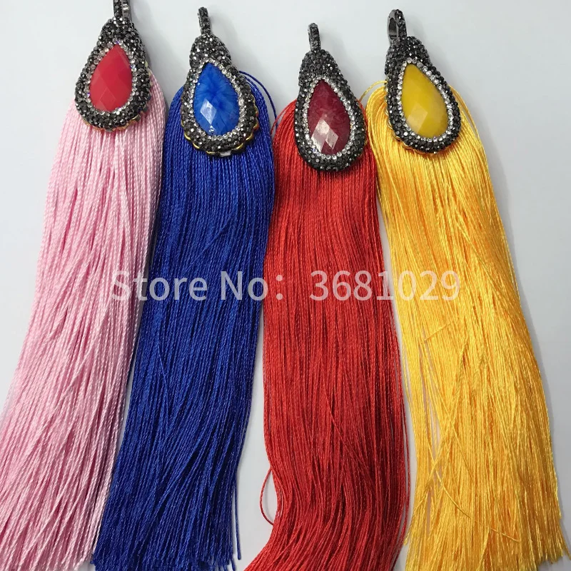 

National color embroidery tassel earrings with retro-inspired hand-flared fringe earrings with a long bag of five about 78 grams