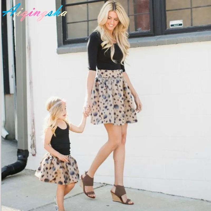 

Mother and Daughter Matching Clothes Polka Dot Tutu Short Skirt Summer Most Fashion Top Quality Mom and Baby Clothes Princess