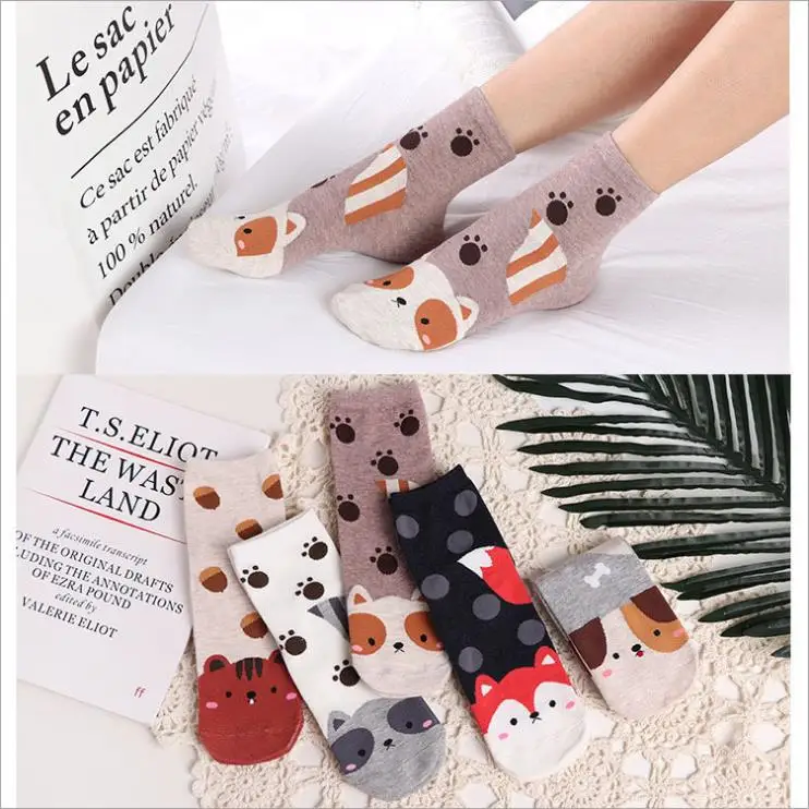 

DONG AI Women Cartoon Character Cotton Ankle Sock Female Cute Patterend Short Socks Hipster Fashion Animal Print Sox Calcetines