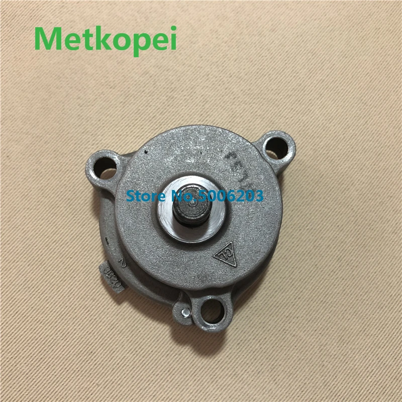 GN250 oil pump (2)
