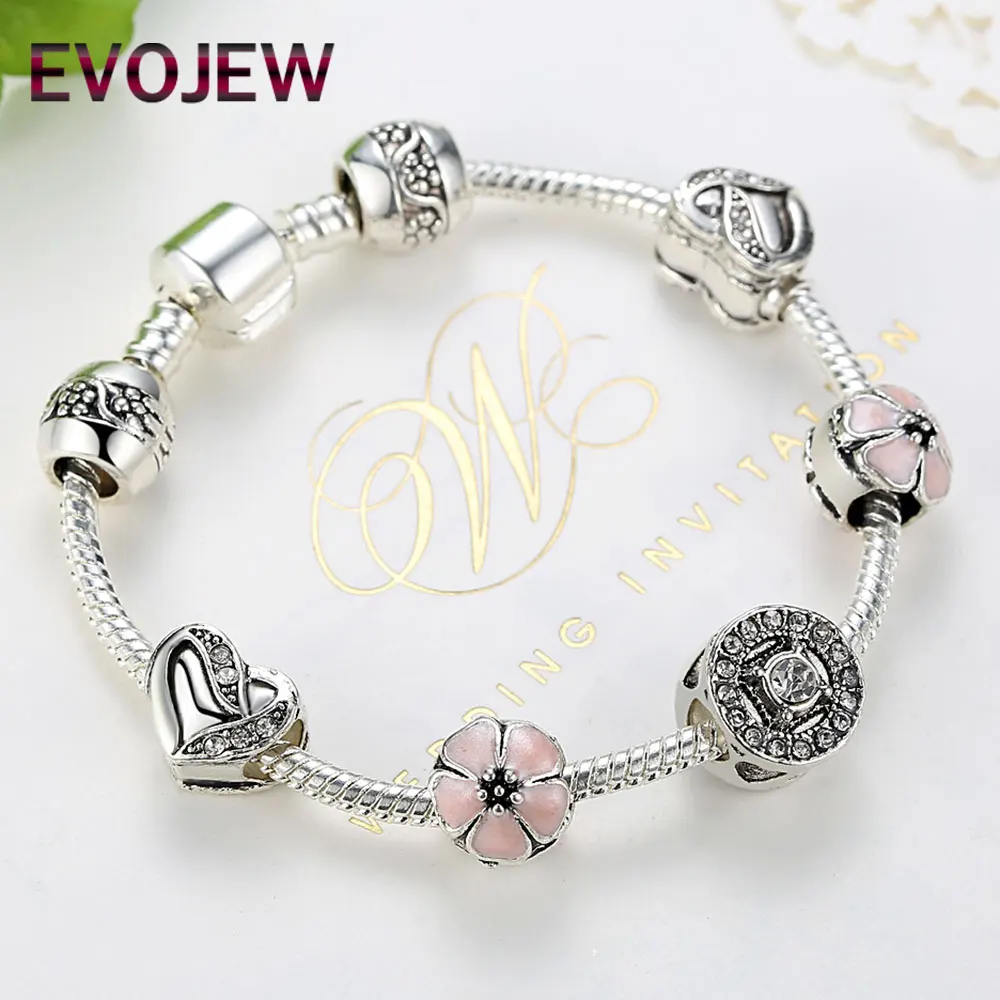 Colorful DIY Beaded Flower Charm Bracelet Colorful DIY Beaded Flower Charm Bracelet