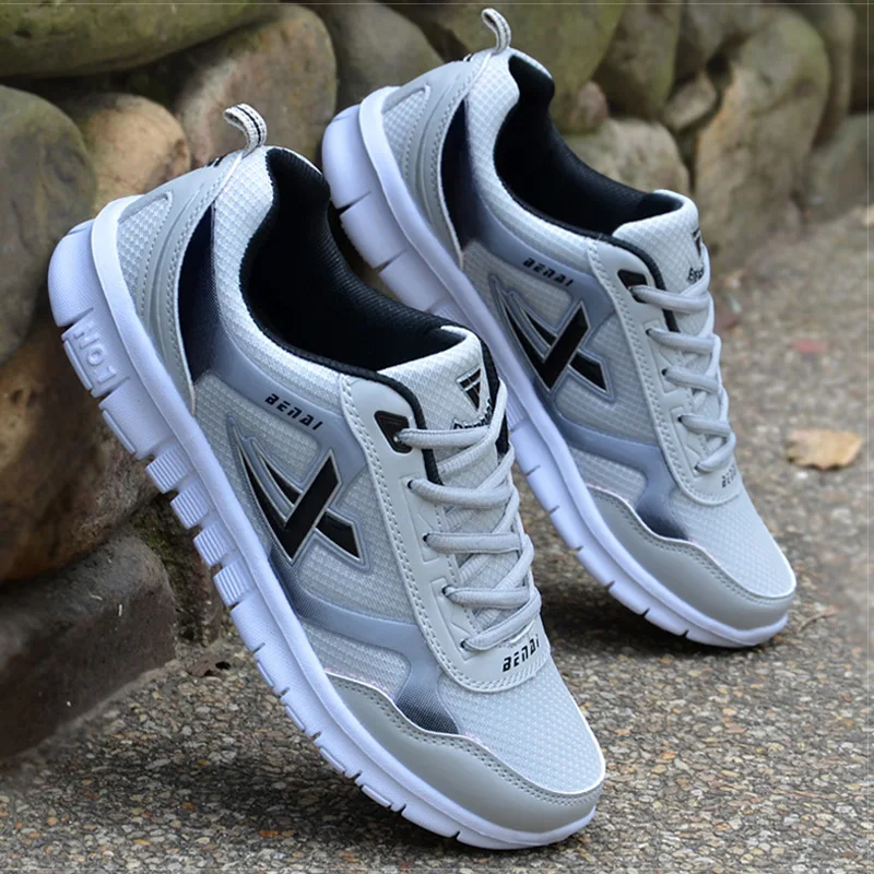

Men Shoes Size 39-44 Adult Men Sneakers Summer Breathable Krasovki Shoes Super Light Casual Shoes Male Tenis Masculino Sneakers
