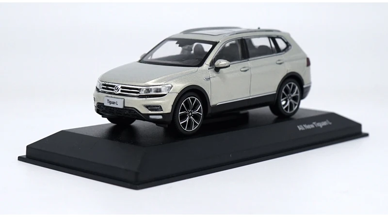 1/43 Volkswagen Tiguan L серебряный литой автомобиль Модель Коллекция игрушек