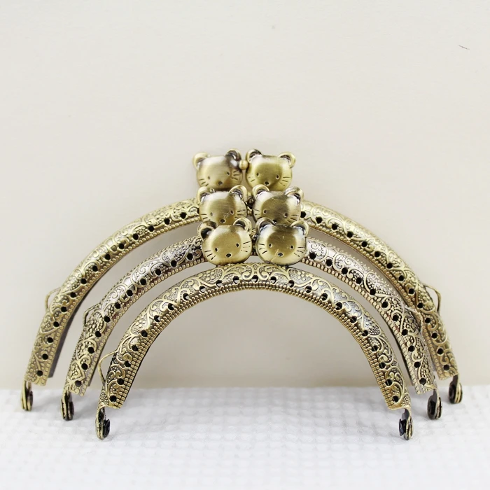 

8.5cm/10.5cm/12.5cm 3PCS Round Bronze Embossing Kitty Cat Head Metal Purse Frame Handle Kiss Clasp DIY Bag Clutch Accessory