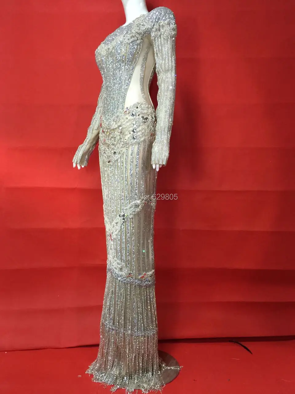 Рисунок 2 - Женское блестящее вечернее платье