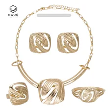 2017 Beads Africani Parure di Gioielli Dubai Nigeria Beads Wedding Dubai Moda Indiana Grosso Insieme Dei Monili Dichiarazione Collana(China)