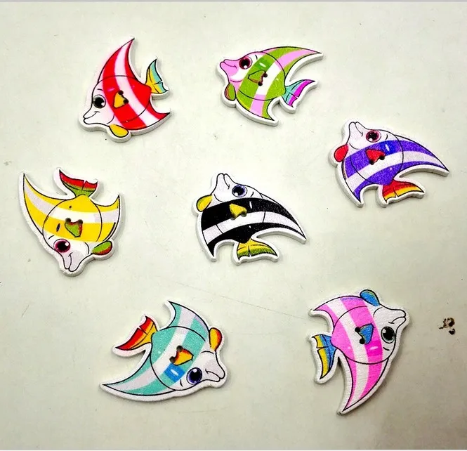 

Geinne 20PCs Natural Color Wooden Children Buttons Handmade Cartoon Fish Scrapbooking For Holiday Decor 30mm*30mm