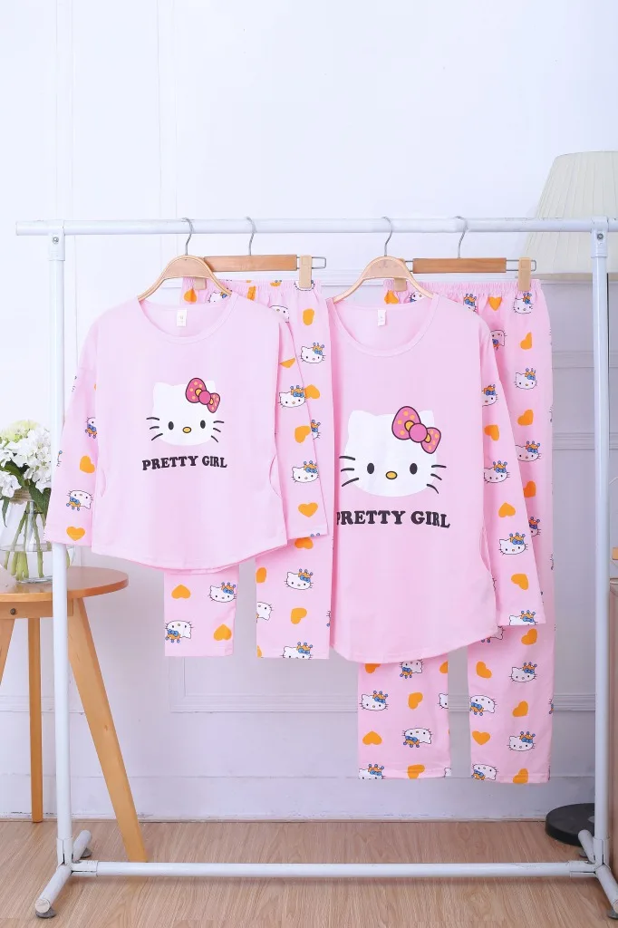 Семейные рождественские пижамы для мамы и дочки в одном стиле, платья Hello Kitty одежда из хлопка с длинными рукавами детские пижамы, для детей