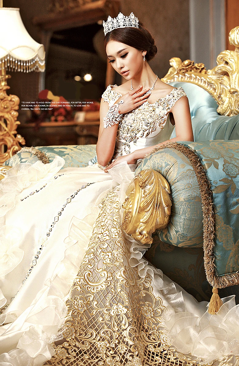 Высокое качество на заказ Королевское классическое свадебное платье шампанского импортные Сатиновые Полые Вышивка мусульманское