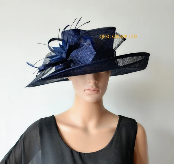 Темно синие вводной широкий платье с полями шляпка для церкви шапки с перо цветы для Ascot рас, свадьба, Кентукки Дерби вечерние. QHS063