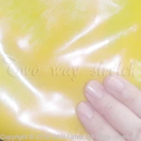 Сексуальный Синий Латекс Боксер шорты параллельные полосы отделка мешок резиновое нижнее белье Горячие Брюки Gummi бермуды трусики-шортики низ KZ-053 - Цвет: yellow w white