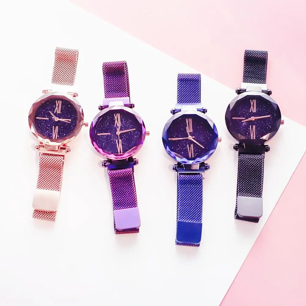 

2018 New Popular Fashion Women Starry Sky Round Dial Metal Strap Magnetic Quartz Wrist Watch Gift