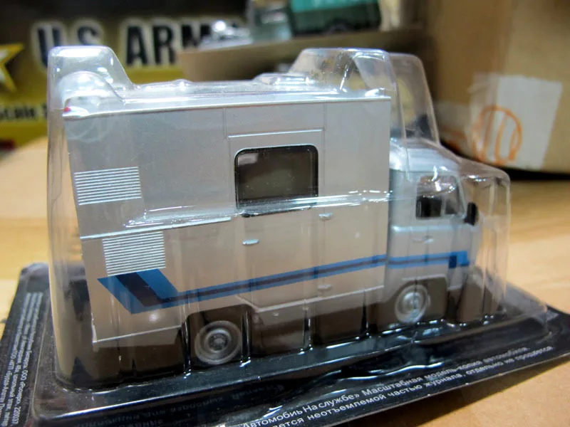 Редкая Новинка 1/43, специальная литая металлическая модель автомобиля, старый автомобиль, УАЗ 452D, домашний дисплей, коллекция игрушек для детей