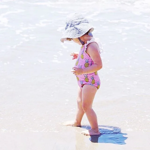 아기 파인애플 수영복