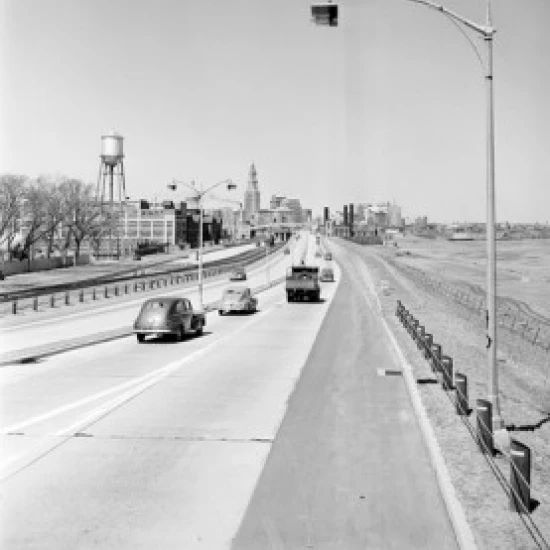 USA  Connecticut  Hartford  Urban traffic Poster Print (18 x 24)