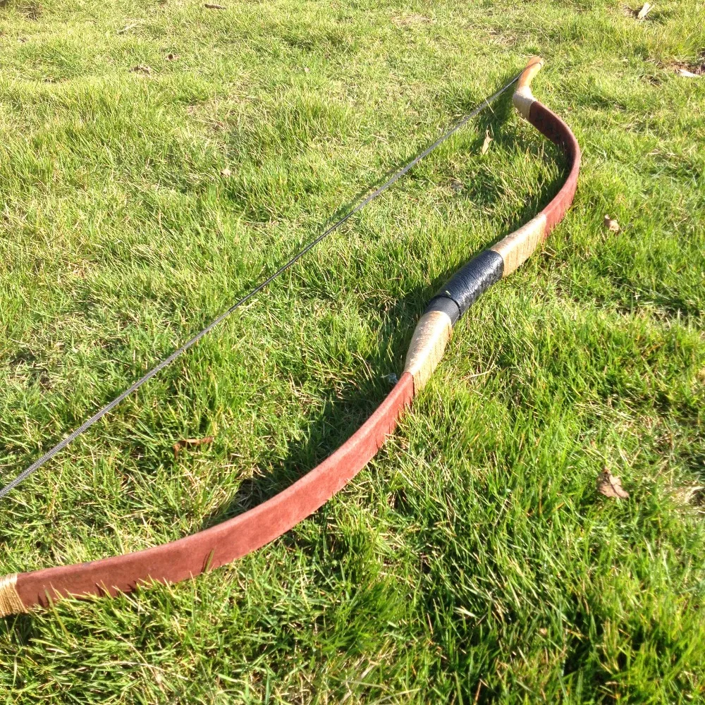 

Dark brown recurve bow of traditional archery bow 20-80IBS for hunting