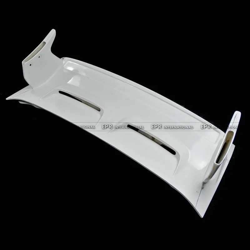 911 997 GT3 RS Rear Trunk (5)