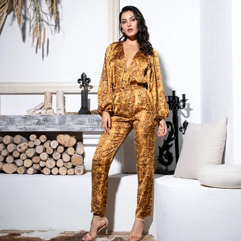 

2019 Elegance Yellow Deep V-Neck Lantern-Shaped Sleeves Snake Pattern High-Rise Jumpsuit Comfortable Sexy Conjoined Suit