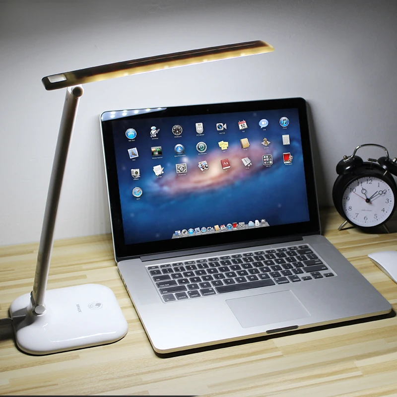 

Factory wholesale Eyesight Protection LED Reading Desk Lamp low blue light led desk lamp with touch dimmer EU plug