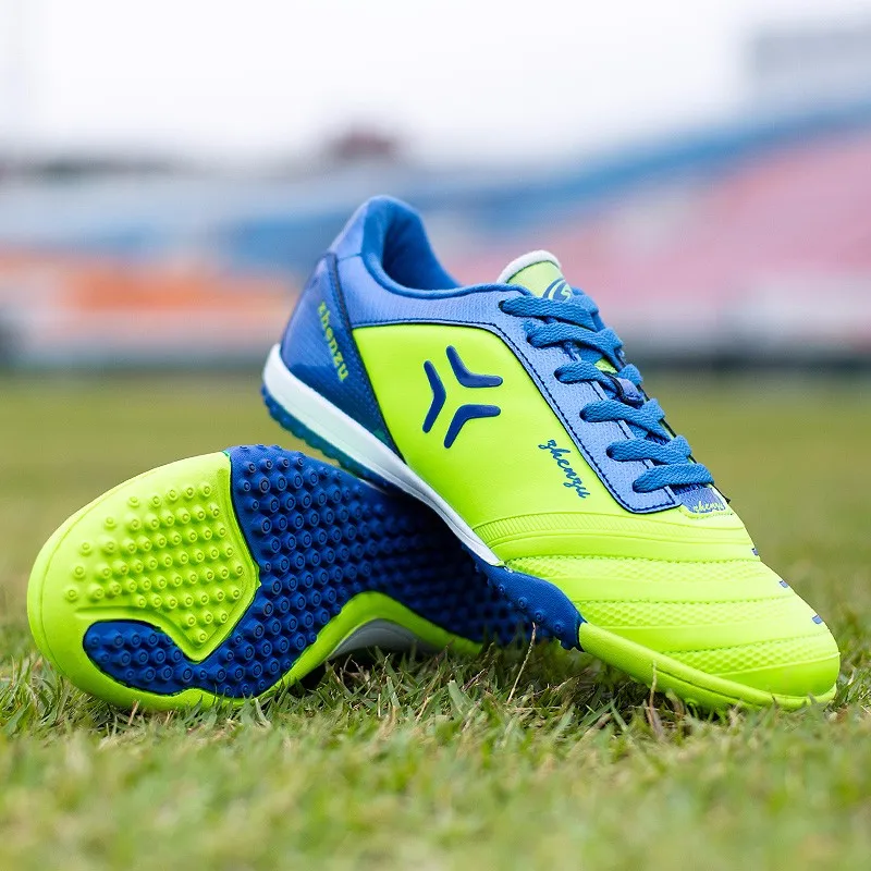 ZHENZU 2017 Football Boots Kids Soccer Training Shoes TF Turf Outdoor Lawn Breathable crampons de foot Botas De Futbol chuteira