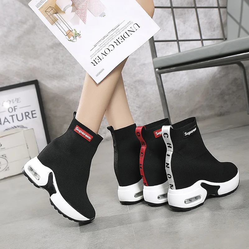 

High-cut knit socks shoes female 2018 new autumn wild increase in thick sole shoes loose cake wedges women's shoes tide.