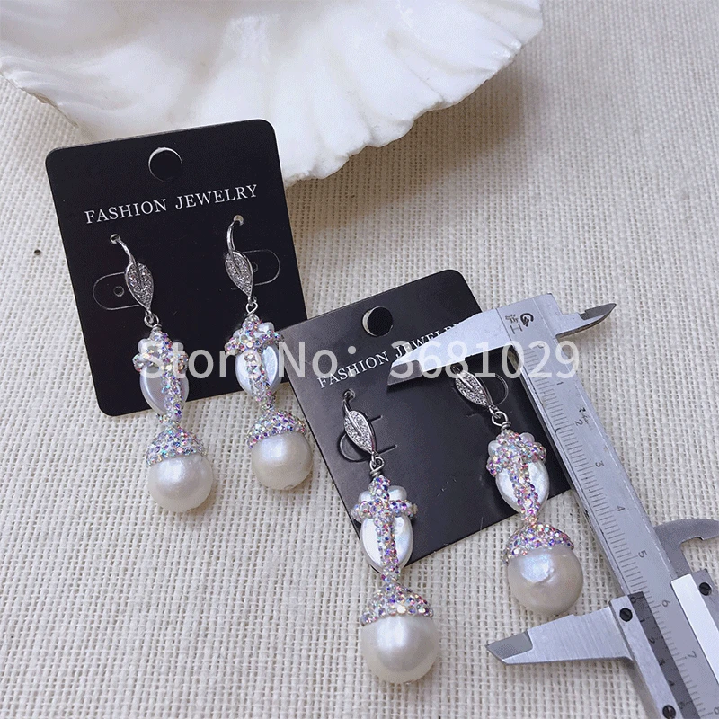 

New style fashionable contracted individual character earring ACTS the role of pearl unreal color temperament eardrop