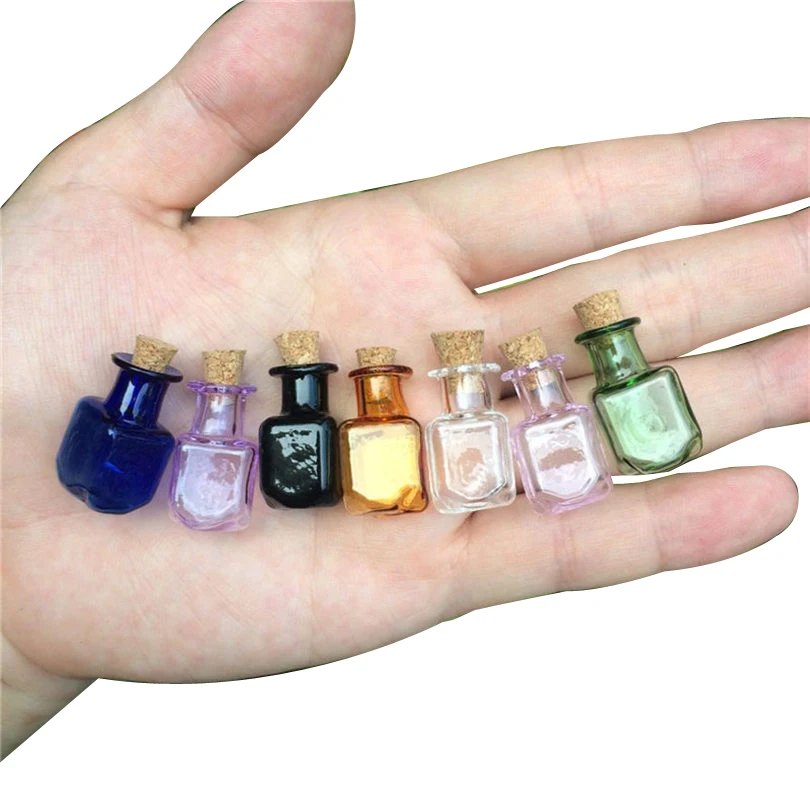 

Mini Glass Bottle with Metal Loop Pendant Cute Bottles With Cork Colors Bottles Gift tiny Charms Pendants Mix 7 Colors 7pcs/lot