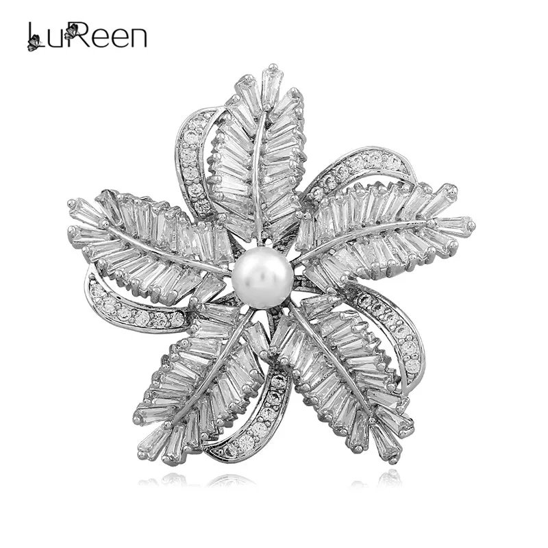 

LuReen Luxury AAA Zircon CZ Flower Brooch Pins Silver Color Simulated Pearl Brooch For Women Christmas Gift Jewelry LP0040