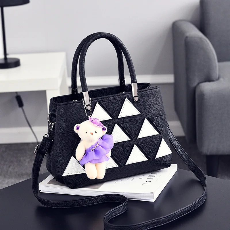 

Trend Women Bag Triangle Feminina Shoulder Bags With Bear Luxury OL Mujer Sac European Designer Mini Small Girl Messenger Bags