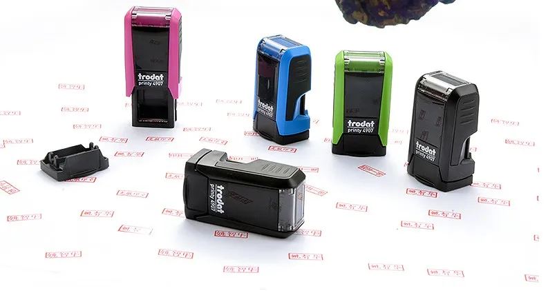 

Customized self-inking Name stamp+string for signet personal bank seal signature stamp DIY Scrapbook Decoration, ink changed